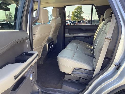 Used 2020 Ford Expedition XLT w/ Equipment Group 201A image 15