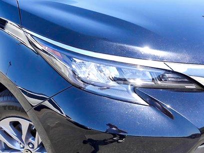 Certified 2025 Toyota Sienna XLE