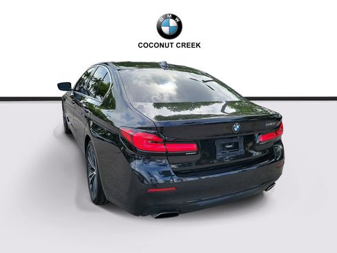 Used 2021 BMW 540i w/ Premium Package RWD image 3