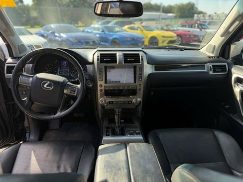 Used 2015 Lexus GX 460 w/ Navigation Package AWD/4WD image 20