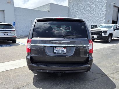 Used 2015 Chrysler Town & Country S w/ Trailer Tow Group