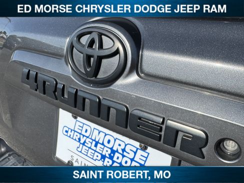 Used 2019 Toyota 4Runner SR5 Premium AWD/4WD image 10