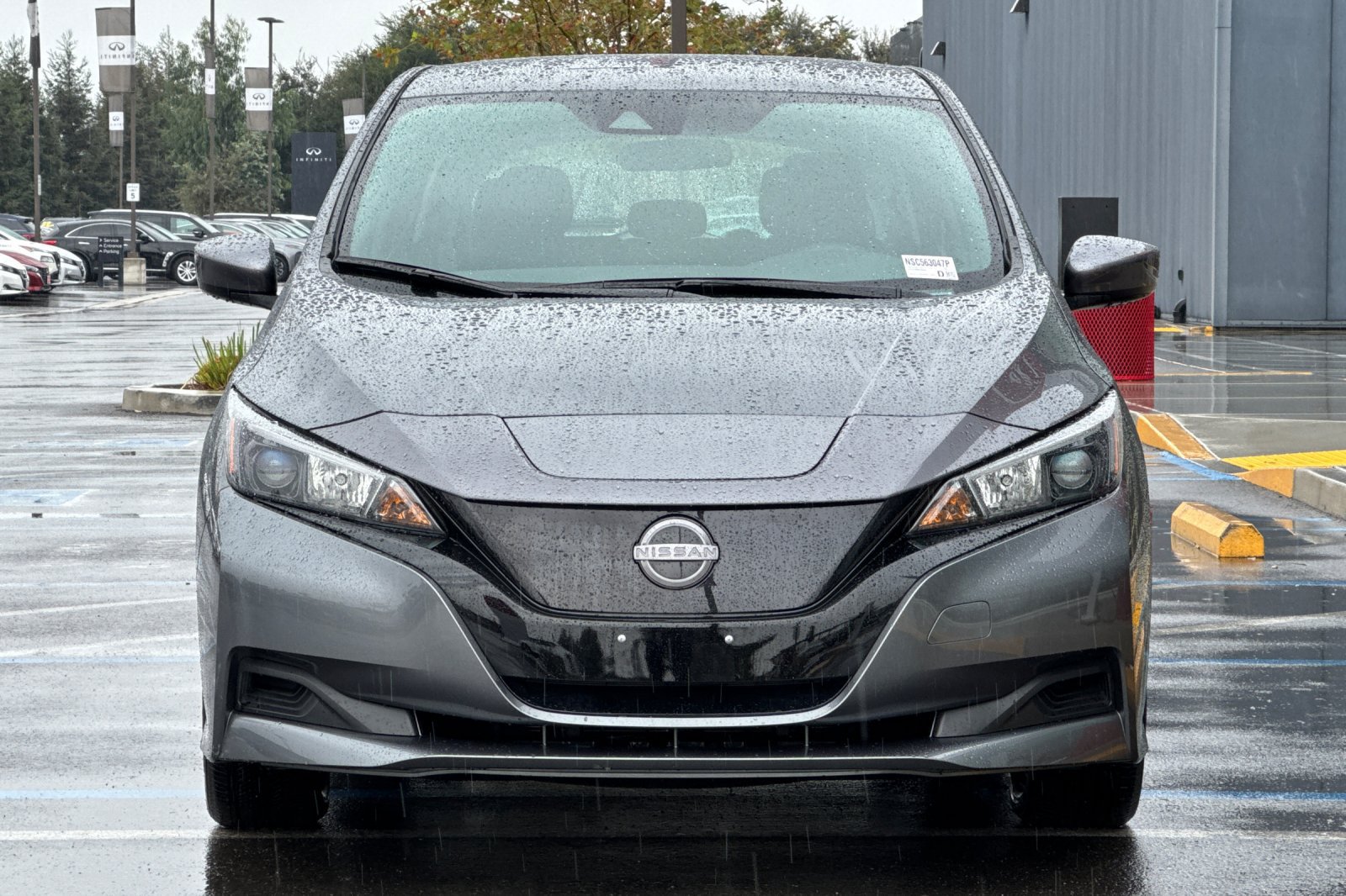 Used 2025 Nissan Leaf S FWD image 9