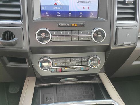 Used 2021 Ford Expedition Limited AWD/4WD image 21
