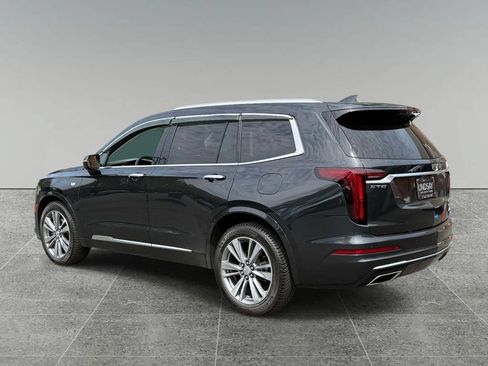 Used 2020 Cadillac XT6 Premium Luxury FWD image 12