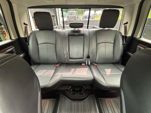 Used 2018 RAM 3500 Laramie w/ Snow Chief Group AWD/4WD image 36