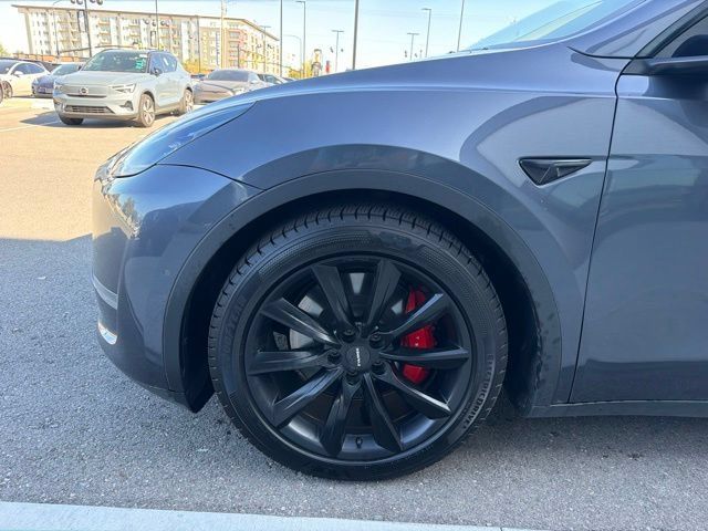 Used 2022 Tesla Model Y Performance AWD/4WD image 4