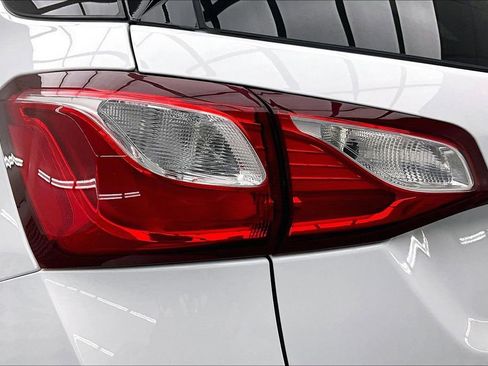 Used 2020 Chevrolet Equinox Premier w/ Premier Redline Edition image 14