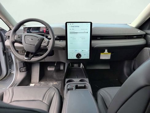 New 2025 Ford Mustang Mach-E Premium image 11