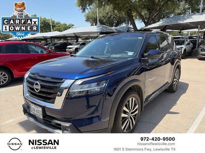 Used 2022 Nissan Pathfinder Platinum w/ Cargo Package