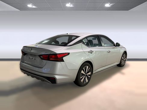 Used 2022 Nissan Altima 2.5 SV image 7