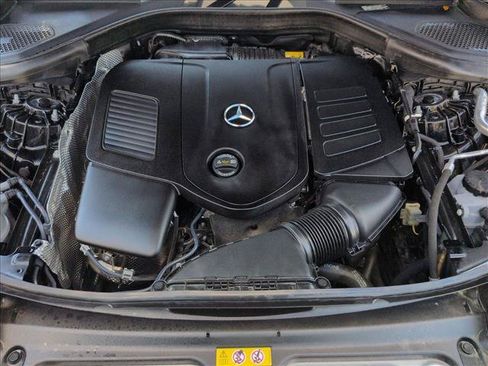 Used 2024 Mercedes-Benz GLC 300 image 22