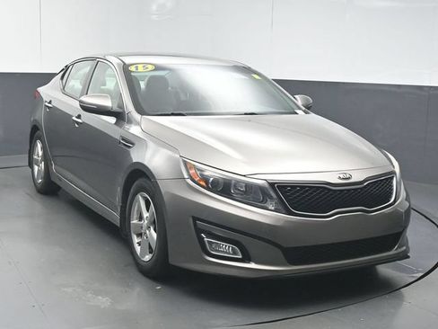 Used 2015 Kia Optima LX FWD image 2