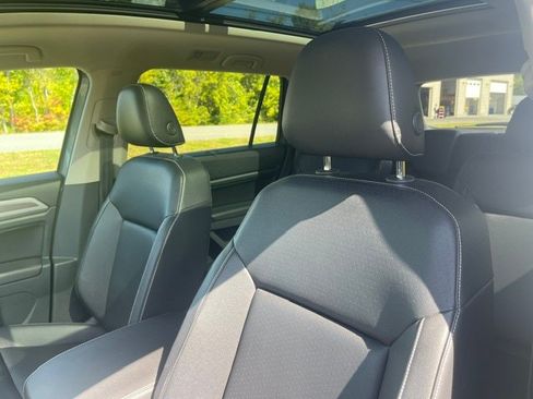 Used 2021 Volkswagen Atlas SEL AWD/4WD image 16