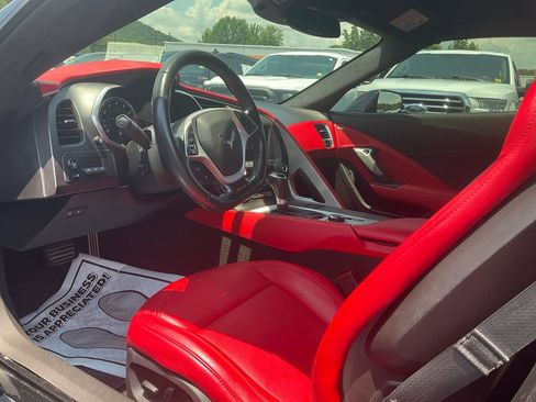 Used 2018 Chevrolet Corvette Z06 RWD image 14