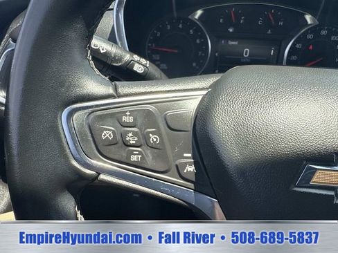 Used 2024 Chevrolet Equinox LT w/ Driver Convenience Package AWD/4WD image 32