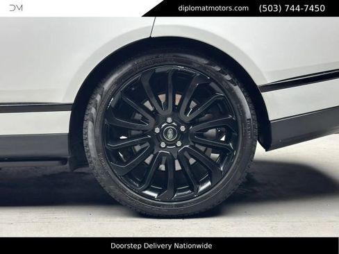 Used 2021 Land Rover Range Rover P525 Westminster Edition LWB AWD/4WD image 44