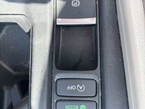 Used 2023 Honda Accord EX image 16