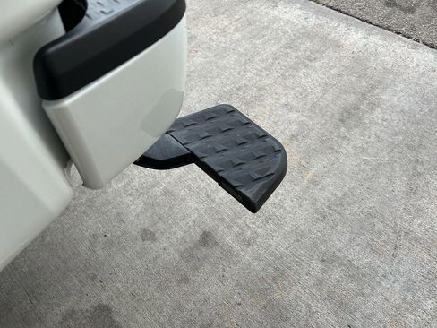 Used 2019 Nissan Titan PRO-4X w/ Pro-4x Convenience Package image 19