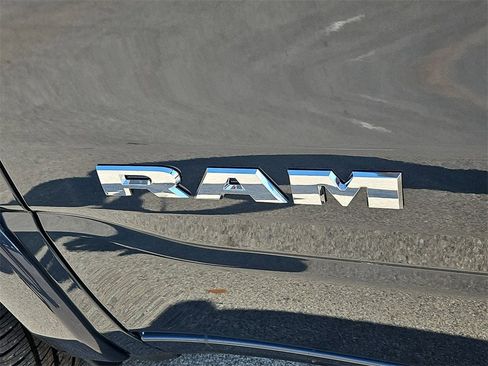New 2025 RAM 1500 Lone Star image 15