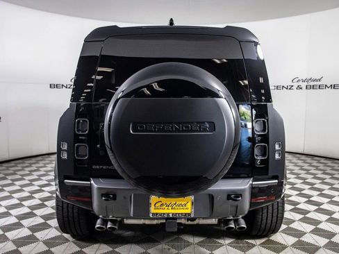 Used 2024 Land Rover Defender 90 Carpathian Edition image 10