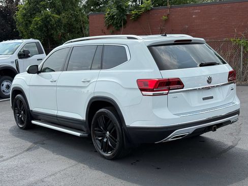 Used 2018 Volkswagen Atlas SEL Premium AWD/4WD image 6