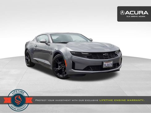 Used 2021 Chevrolet Camaro LT w/ Technology Package RWD image 1