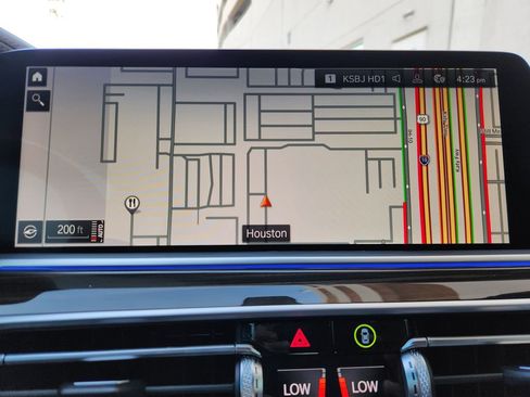 Used 2023 BMW X5 M50i w/ Climate Comfort Package image 16