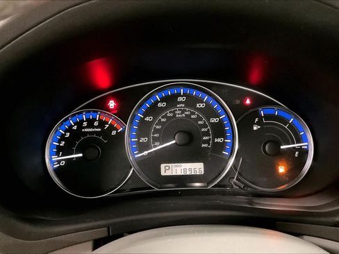 Used 2010 Subaru Forester 2.5X Limited AWD/4WD image 25