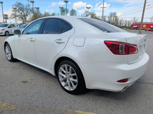 Used 2013 Lexus IS 250 AWD w/ Premium Pkg image 5