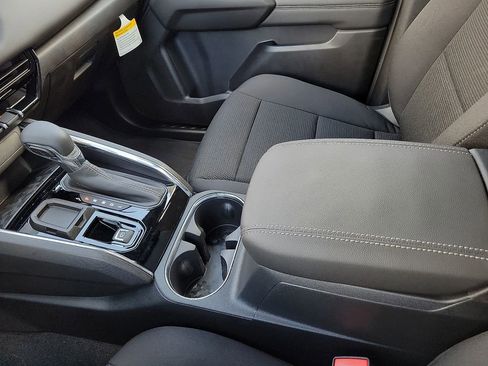 New 2026 GMC Canyon Elevation w/ Convenience Package RWD image 25
