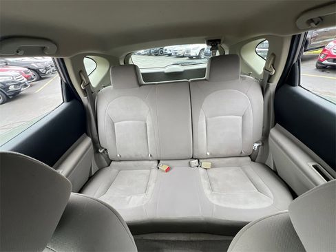 Used 2011 Nissan Rogue S image 23