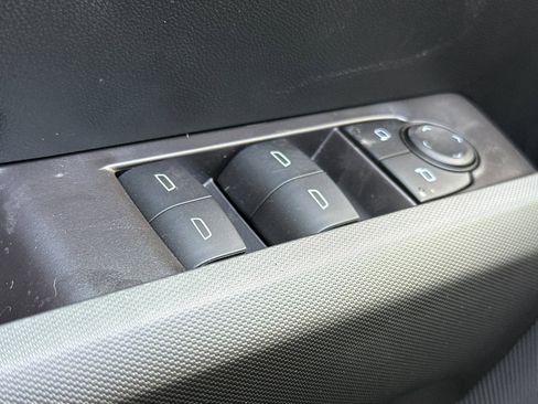 New 2026 Chevrolet Colorado W/T image 12