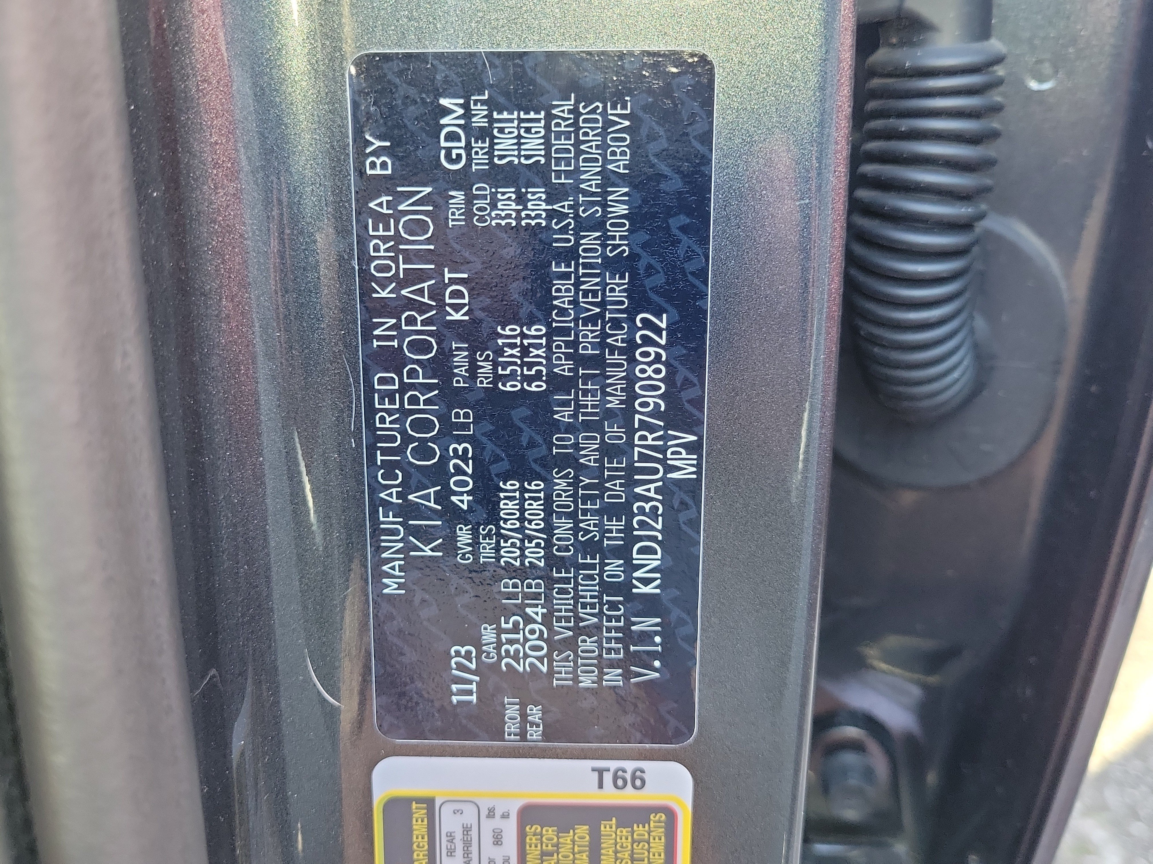 Used 2024 Kia Soul LX FWD image 30