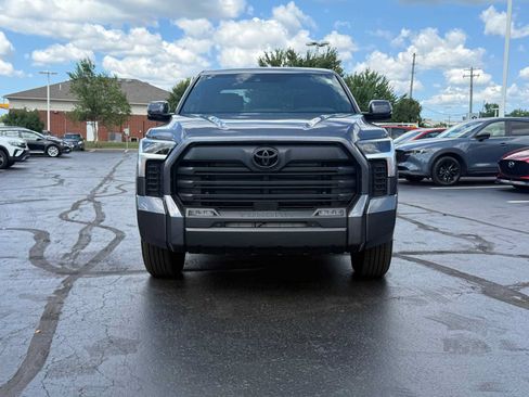 Used 2025 Toyota Tundra SR5 w/ SR5 Convenience Package AWD/4WD image 2