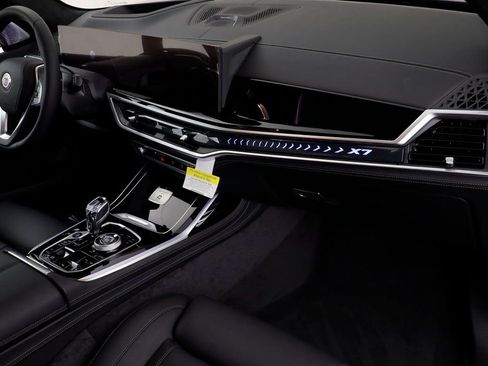 New 2026 BMW ALPINA XB7 AWD/4WD image 24