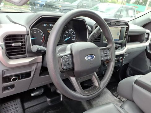 Used 2023 Ford F150 XL RWD image 9