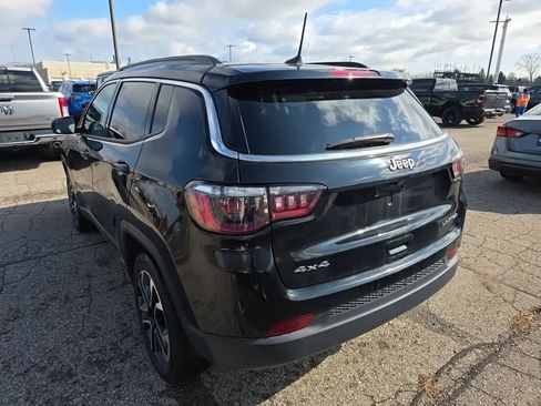 Used 2022 Jeep Compass Limited AWD/4WD image 2