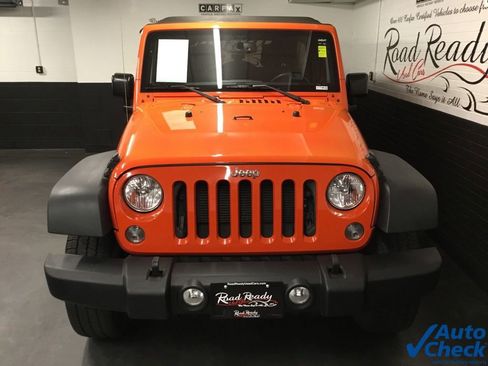 Used 2015 Jeep Wrangler Unlimited Sport w/ Quick Order Package 24S AWD/4WD image 4