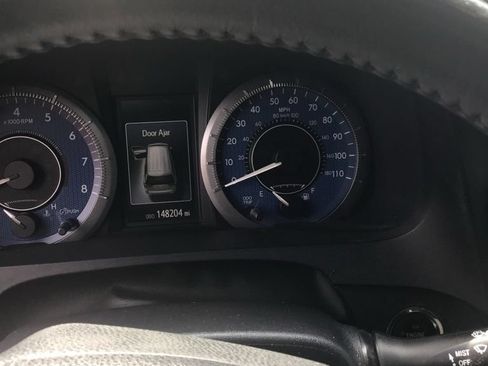 Used 2016 Toyota Sienna Limited Premium FWD image 7