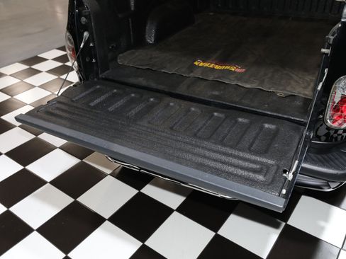 Used 2000 Ford F150 Lightning RWD image 45