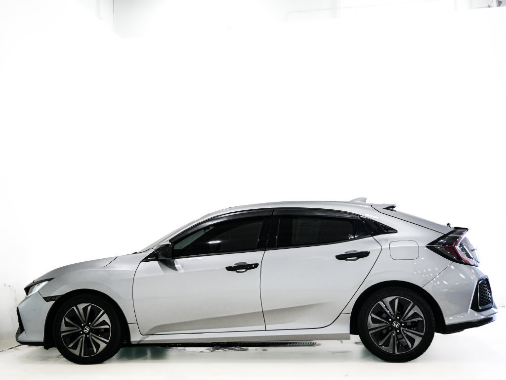 Used 2017 Honda Civic EX image 6