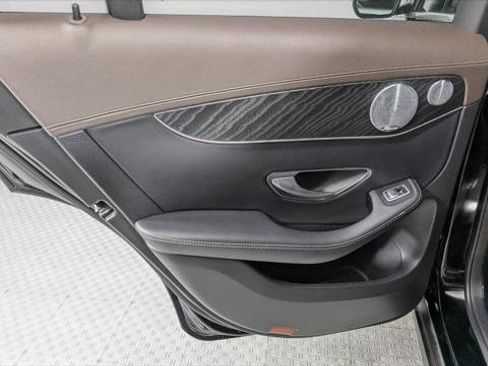 Used 2018 Mercedes-Benz GLC 300 4MATIC Coupe image 17