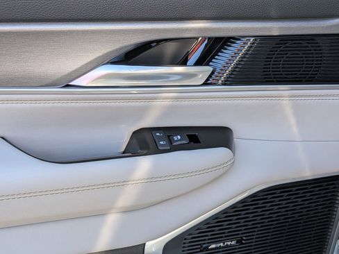 New 2026 Jeep Grand Wagoneer L Limited AWD/4WD image 23