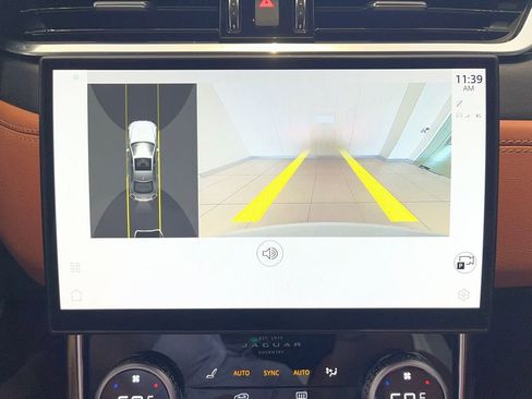 Used 2024 Jaguar XF R-Dynamic SE image 39