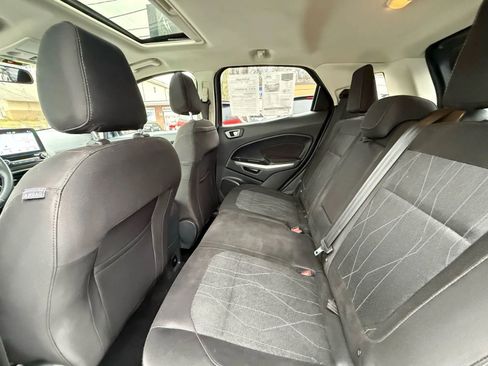 Used 2018 Ford EcoSport SE w/ SE Convenience Package image 39