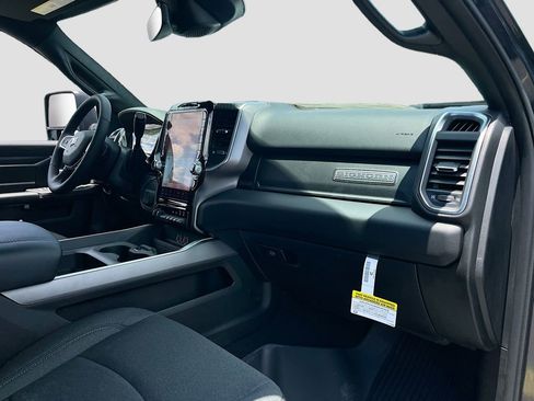 New 2026 RAM 3500 Big Horn AWD/4WD image 27