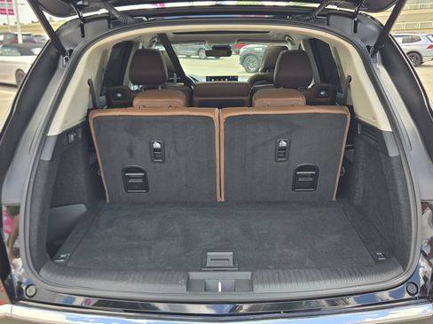 Used 2025 Acura MDX FWD w/ Technology Package image 18