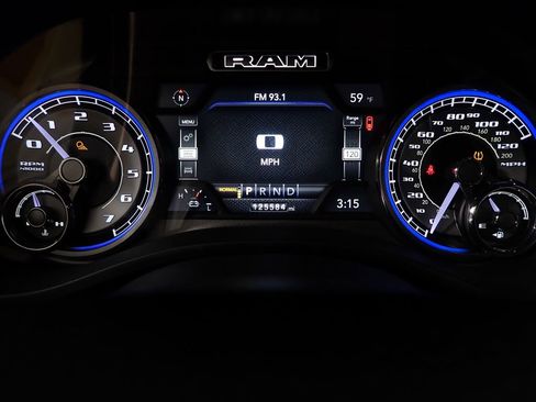 Used 2019 RAM 1500 Limited RWD image 39