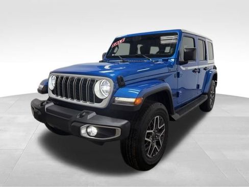 New 2026 Jeep Wrangler Unlimited Sahara AWD/4WD image 2